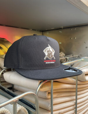 Sopimuspelastaja - Snapback lippis, musta
