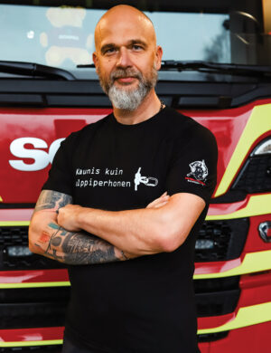 Sopimuspelastaja - Alppiperhonen - T-paita